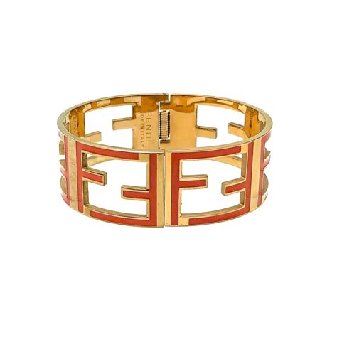 fendi crown bracelet vintage|Pre.